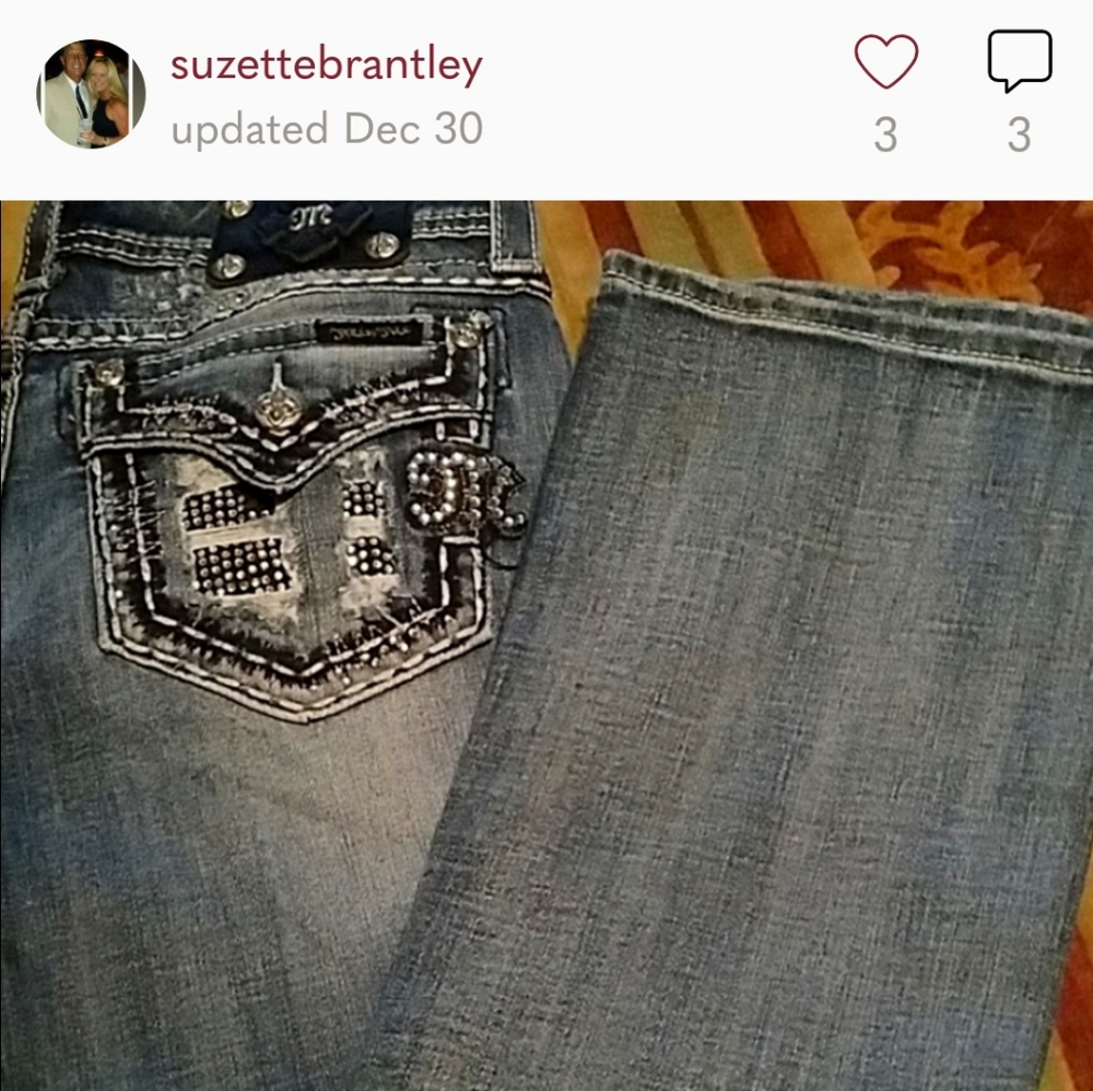 Bundle of Miss Me Jeans reserved for Chastity